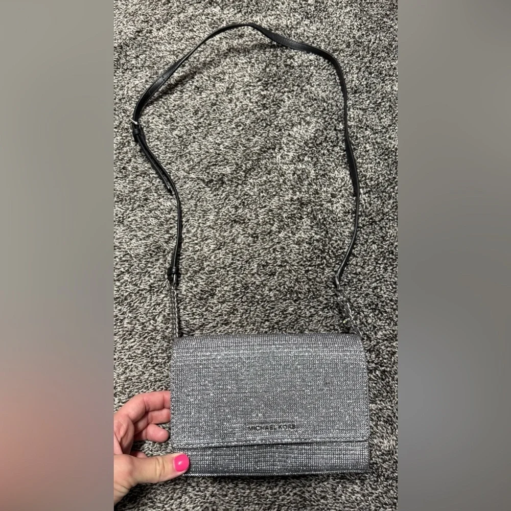 Michael Kors medium crossbody/clutch